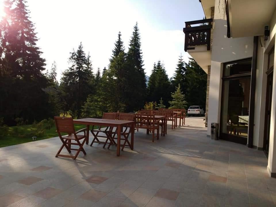 Pensiunea Izvorul Zanelor Colibiţa Exterior foto