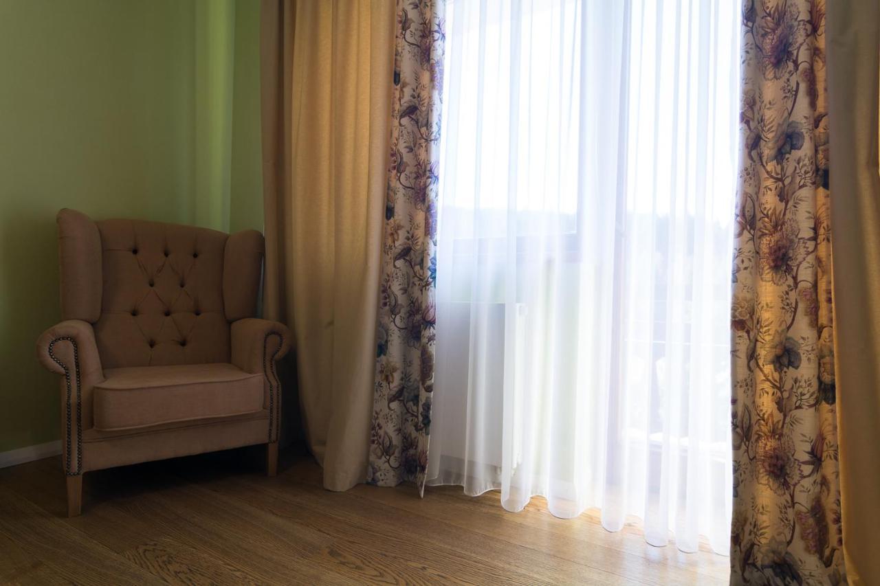 Pensiunea Izvorul Zanelor Colibiţa Exterior foto